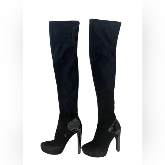 Gucci Black Over-the-Knee Boots - Picture 7 of 9